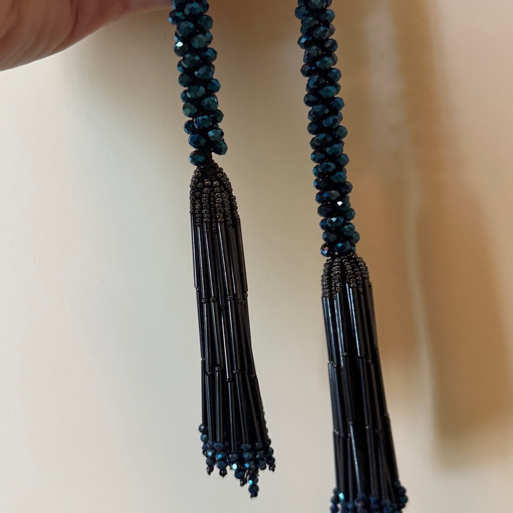 Elegant Multicolored Beaded Wrap Necklace with Tassel - Picture 2 of 3